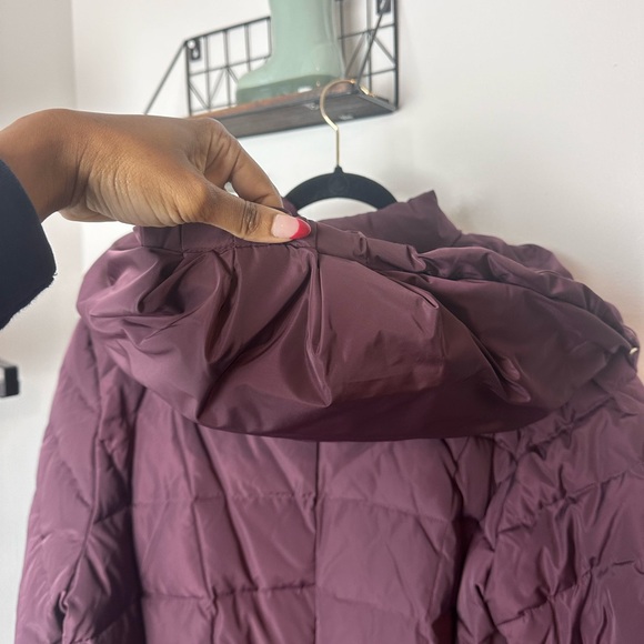 SOLD !! COLE HAAN SIGNATURE Women's 40" Taffeta Down Hooded Coat - Picture 8 of 9